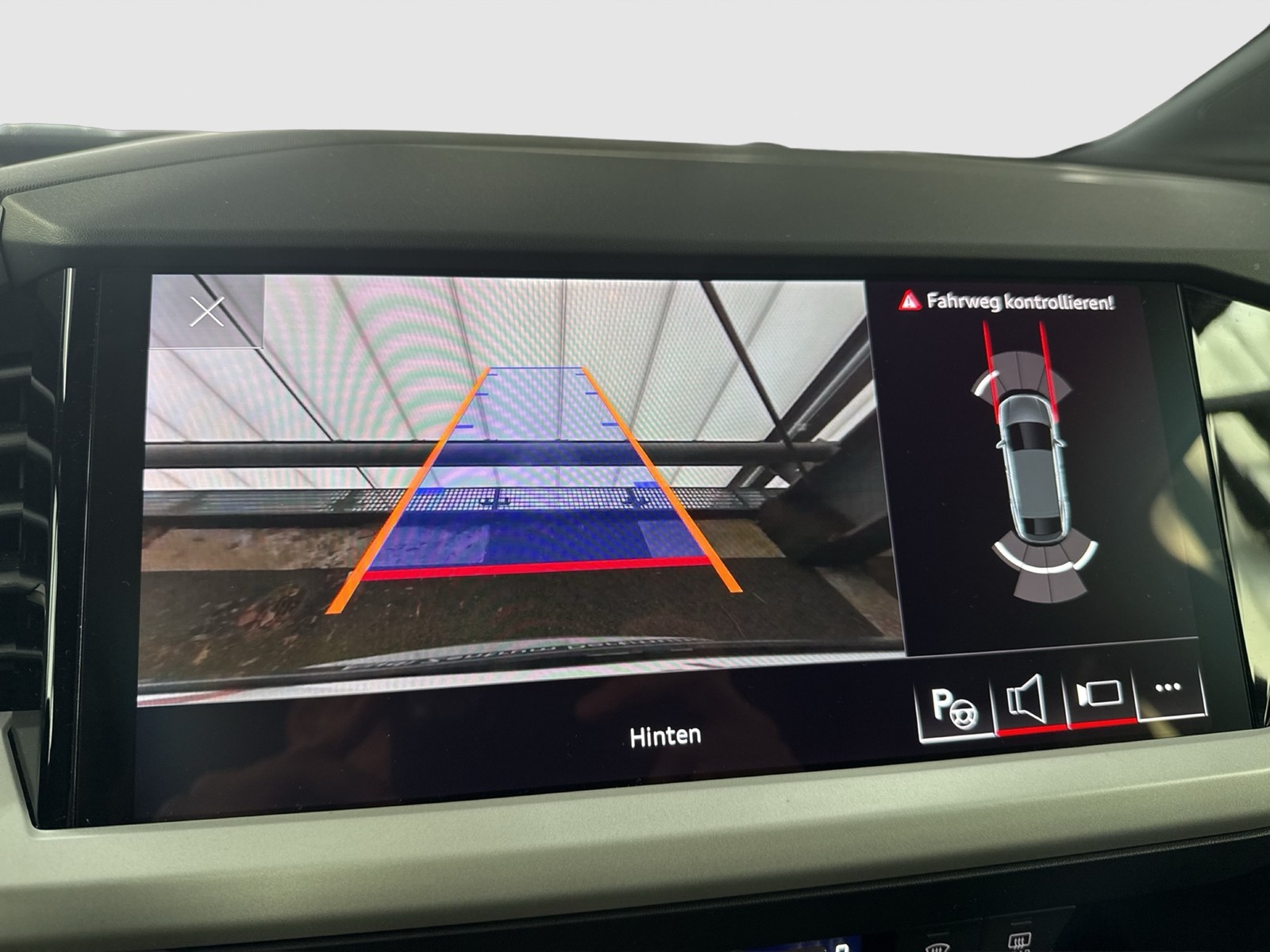 Audi Q4 e-tron Sportback 35 KAMERA ACC LM19 eKLAPPE NAVI+