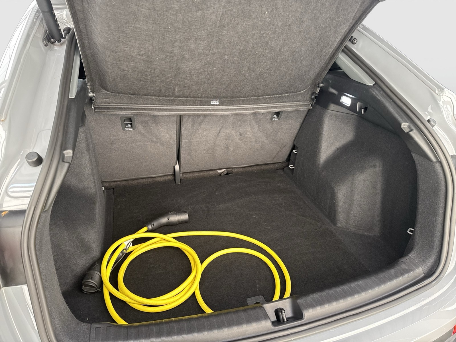 Audi Q4 e-tron Sportback 35 KAMERA ACC LM19 eKLAPPE NAVI+