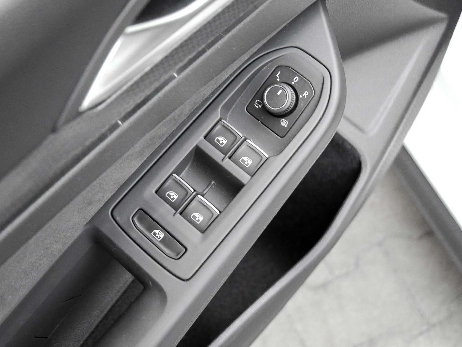 Volkswagen Golf VIII 2.0 GTI ALU18 NAVI SITZHEIZUNG KLIMA