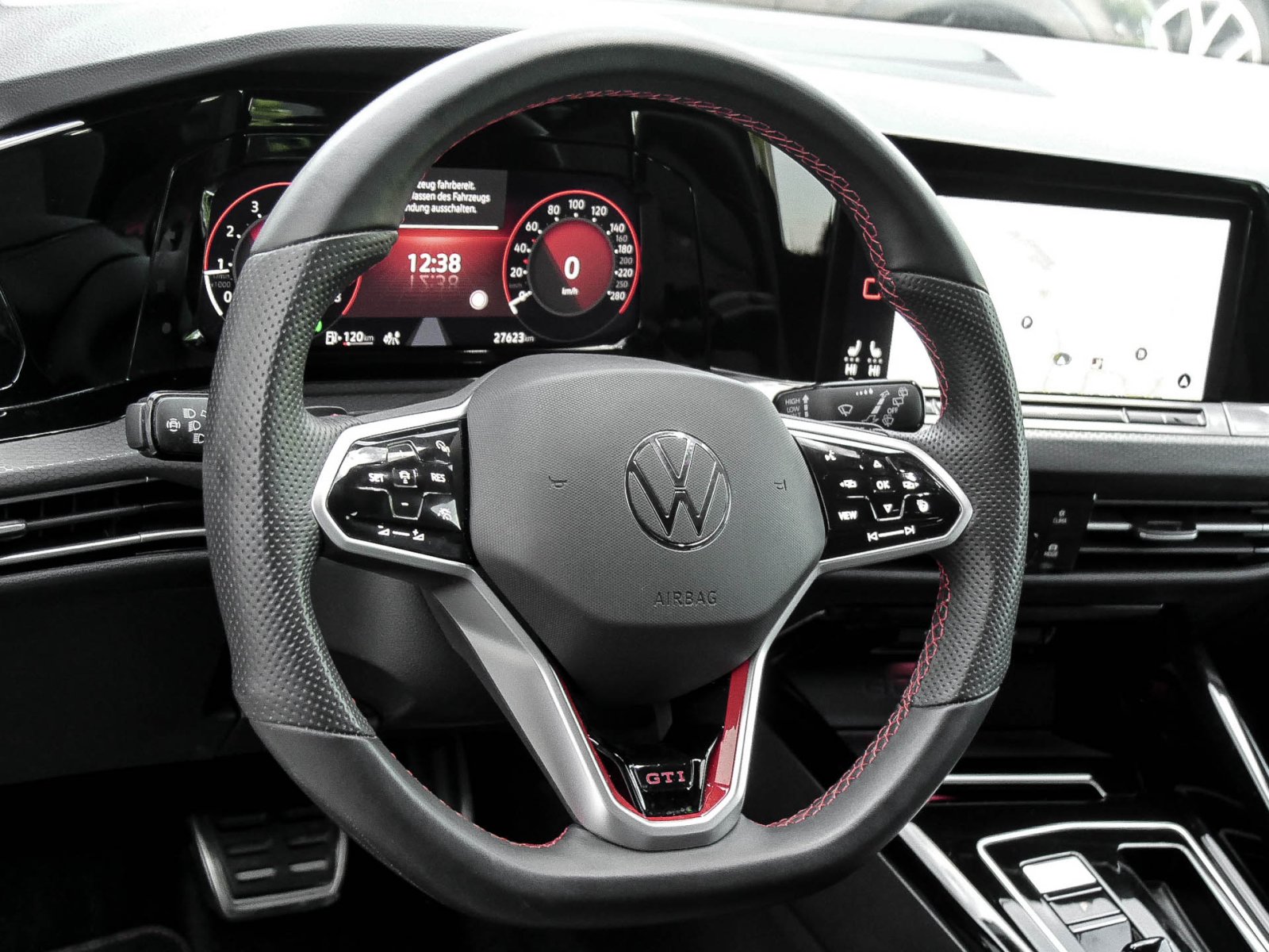 Volkswagen Golf VIII 2.0 GTI ALU18 NAVI SITZHEIZUNG KLIMA
