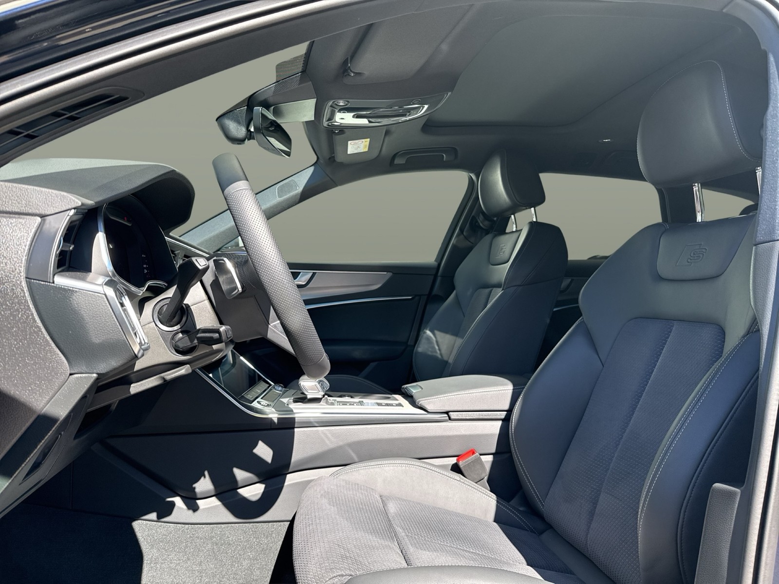 Audi A6 Avant 50 Qu. S LINE PANO STANDHZ HEADUP B&O