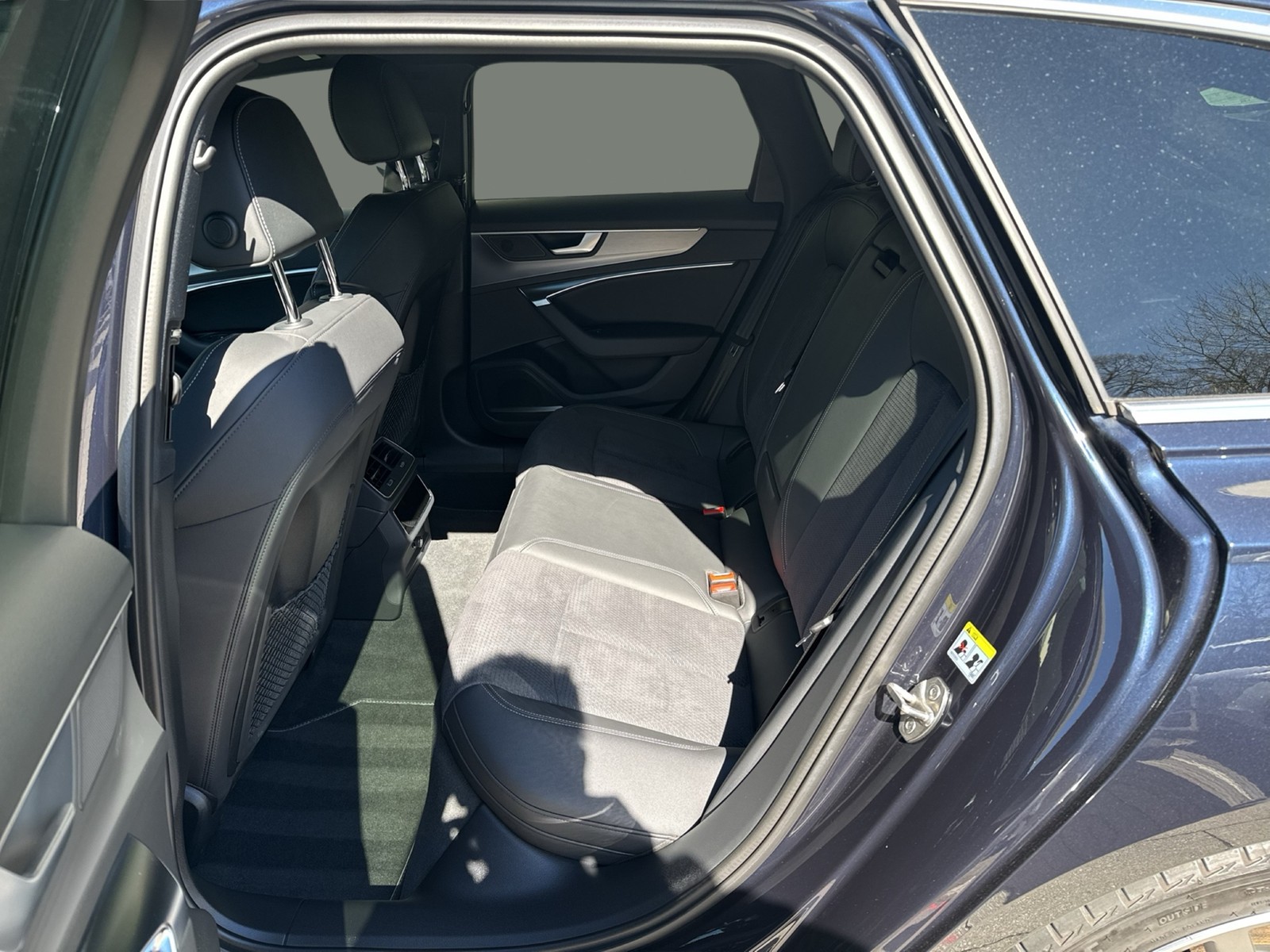 Audi A6 Avant 50 Qu. S LINE PANO STANDHZ HEADUP B&O