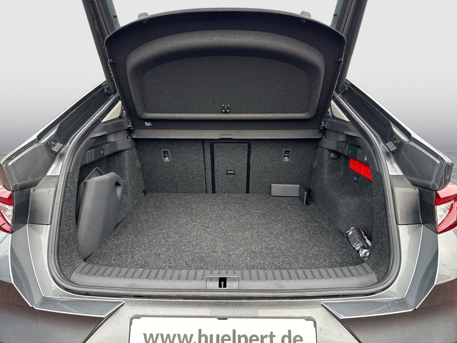 Skoda Enyaq Coupé 85 LOFT WÄRMEPUMPE PANO CANTON AHK