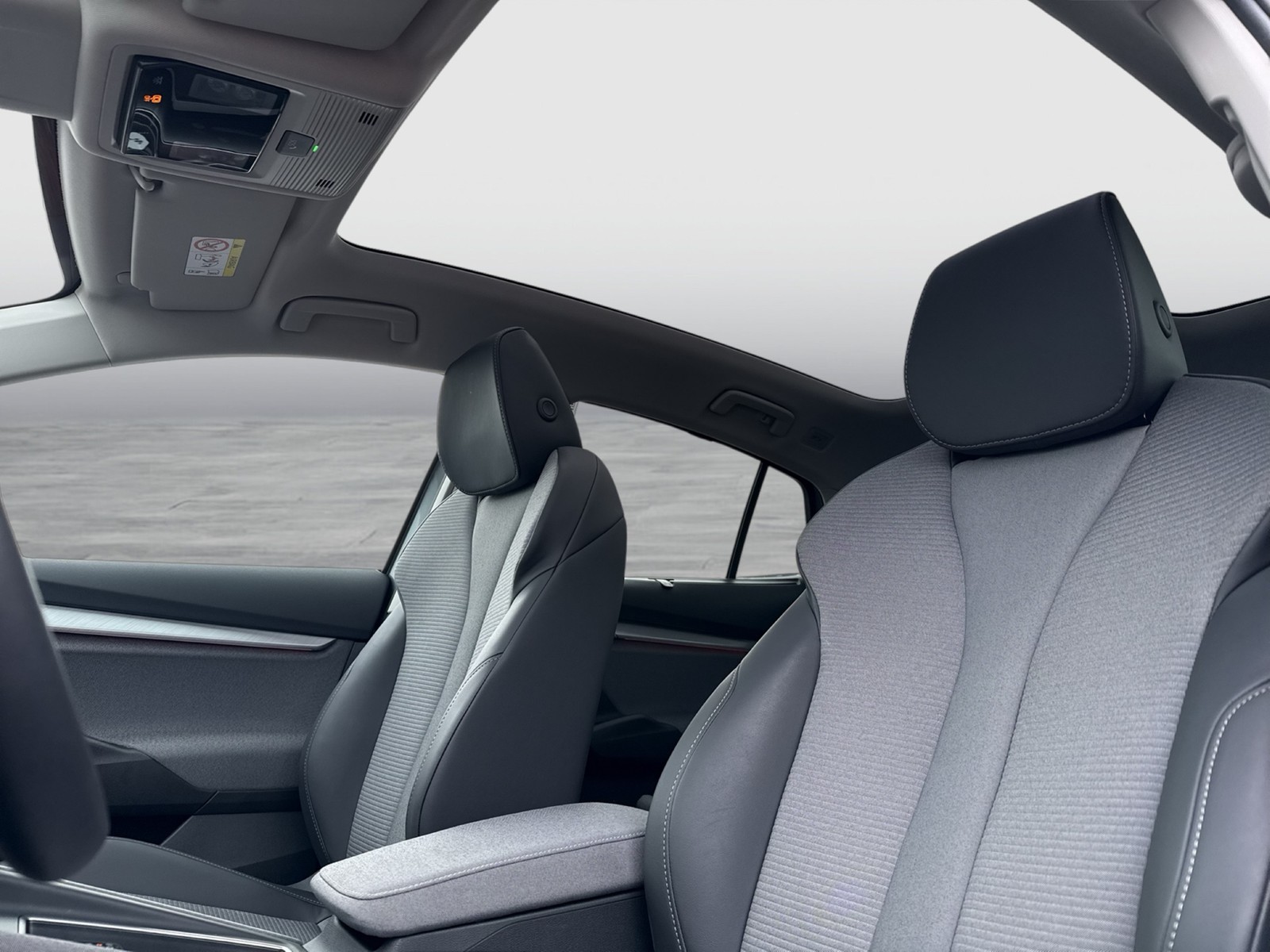 Skoda Enyaq Coupé 85 LOFT WÄRMEPUMPE PANO CANTON AHK