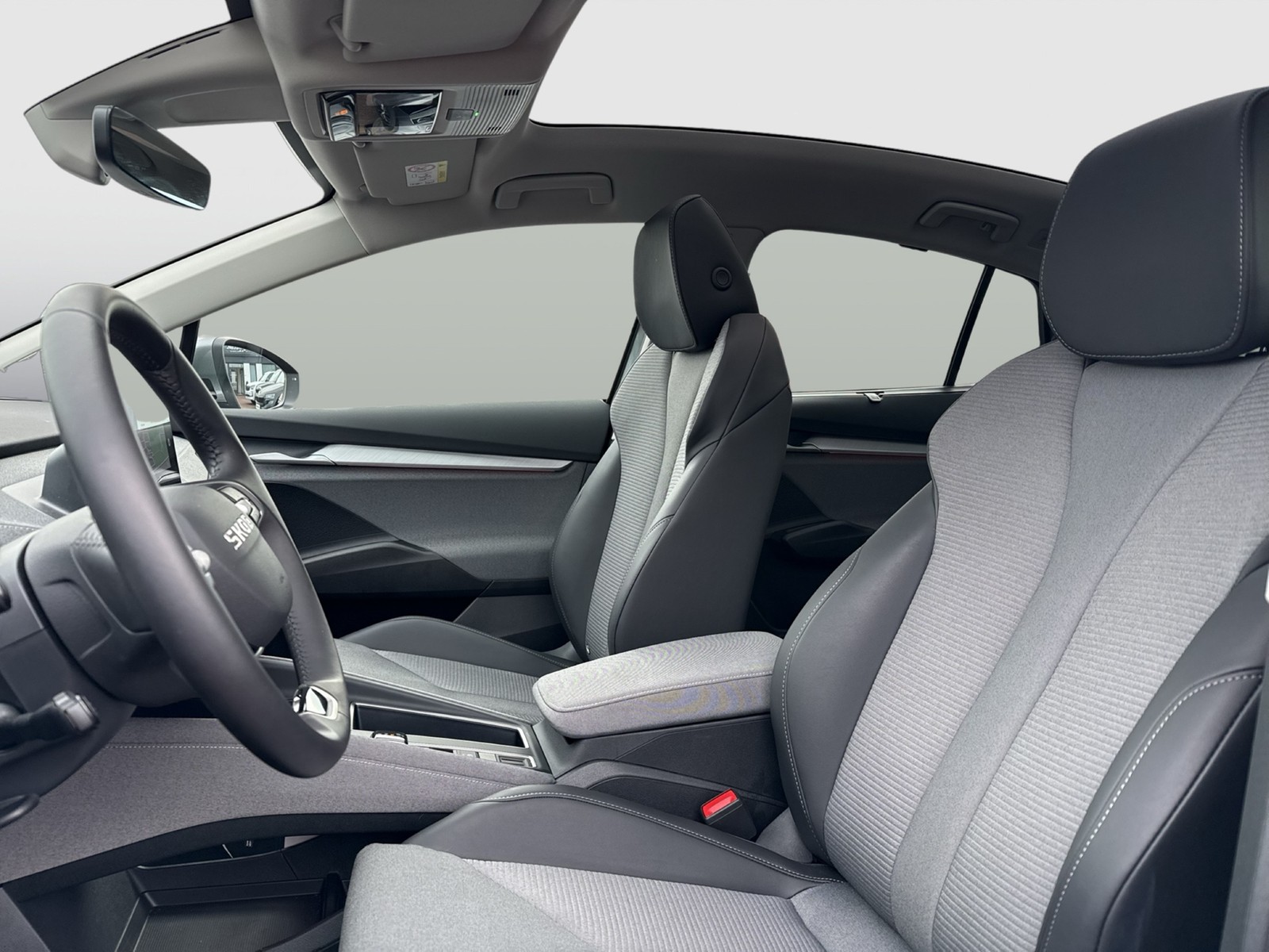 Skoda Enyaq Coupé 85 LOFT WÄRMEPUMPE PANO CANTON AHK