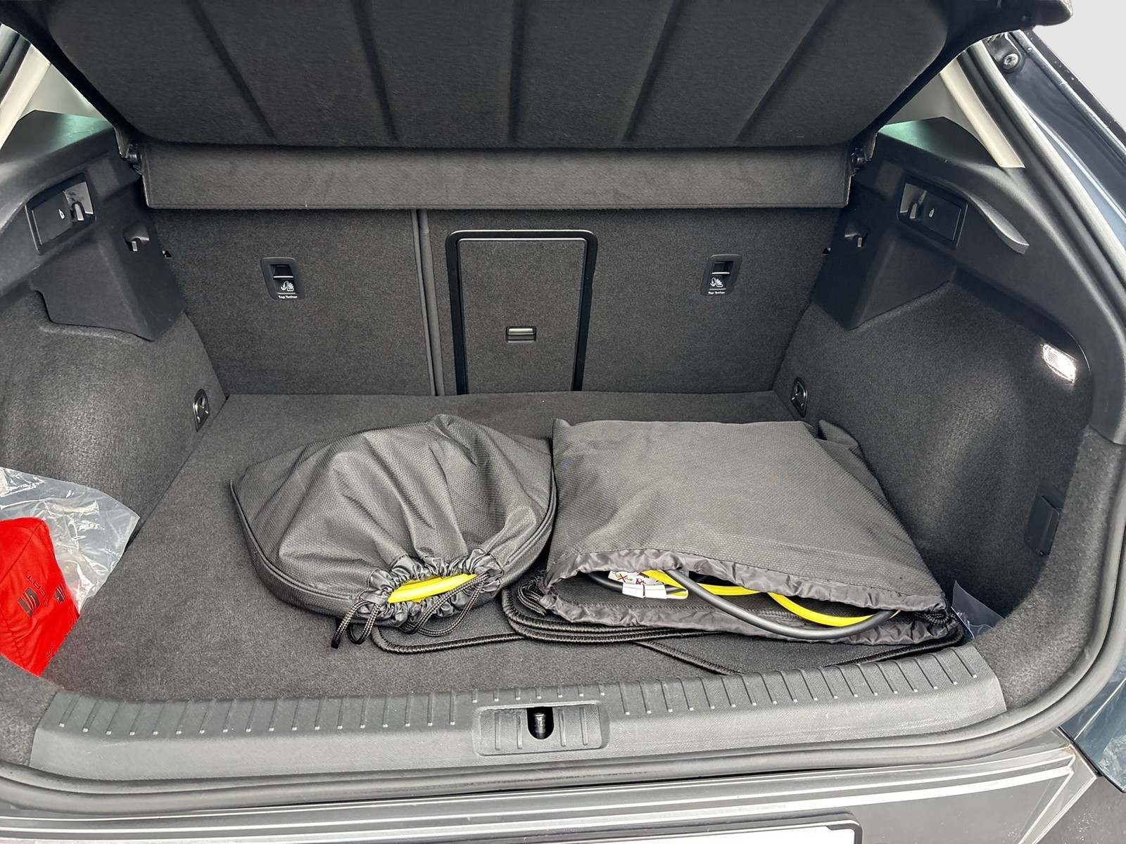 Cupra Formentor 1.4 HYBRID CAM ACC LM18 E-KLAPPE NAVI