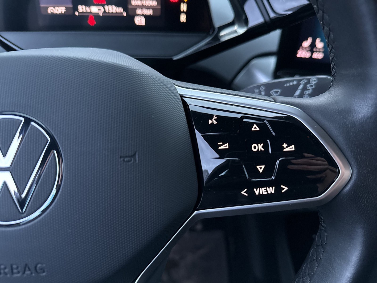 Volkswagen ID.4 Pure Performance HEAD-UP-DISPLAY ACC NAVI