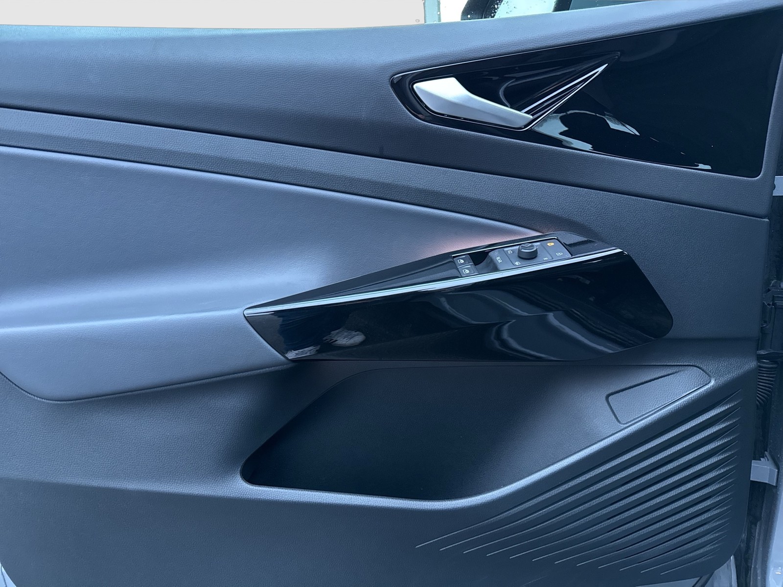 Volkswagen ID.4 Pure Performance HEAD-UP-DISPLAY ACC NAVI