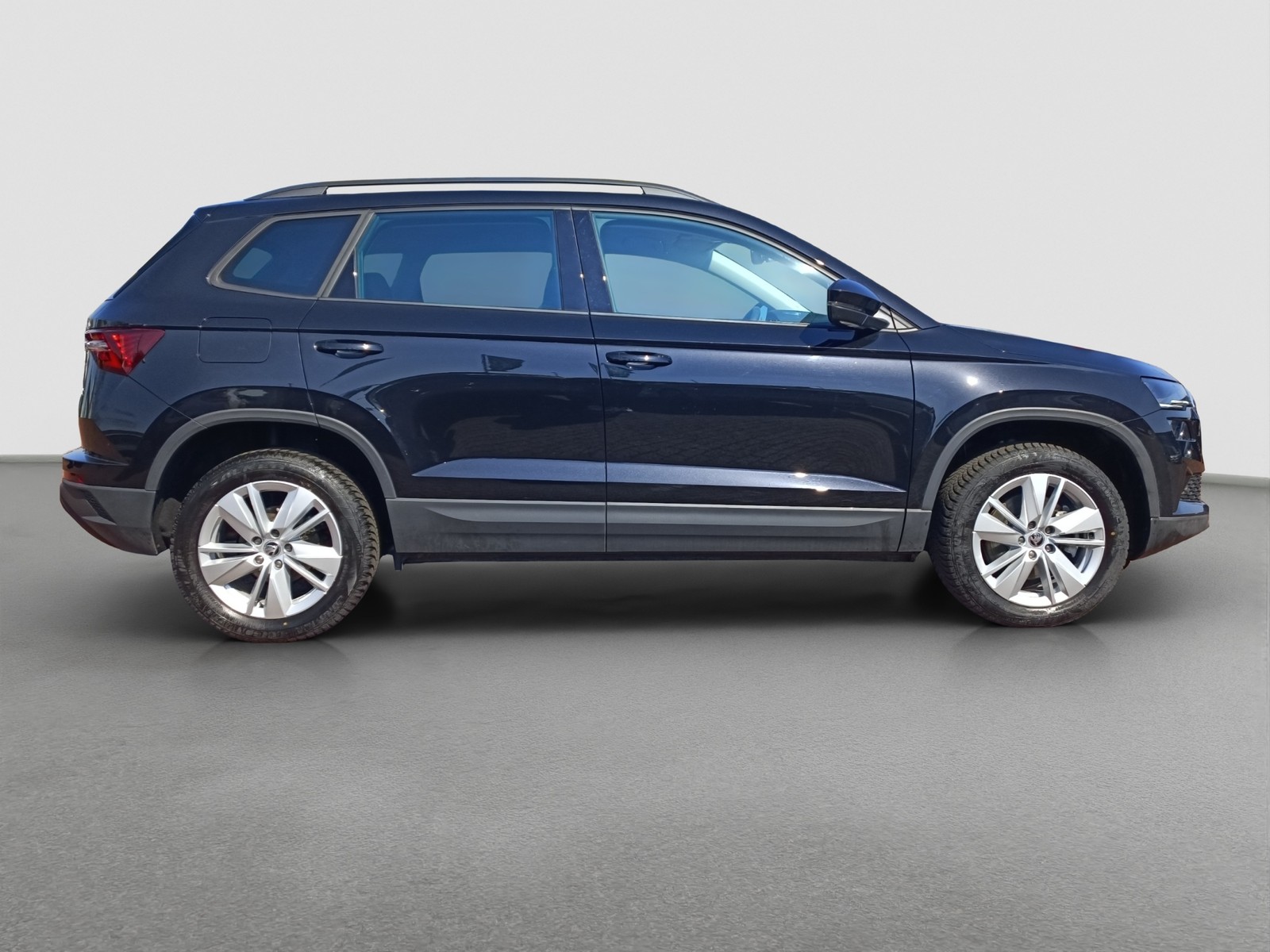 Skoda Karoq 1.5 Selection NAVI AHK SITZHEIZ KAMERA