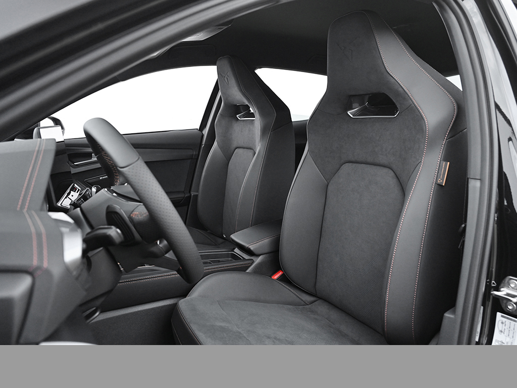 Cupra Formentor 1.5 VZ HYBRID DSG SENNHEISER NAV ACC