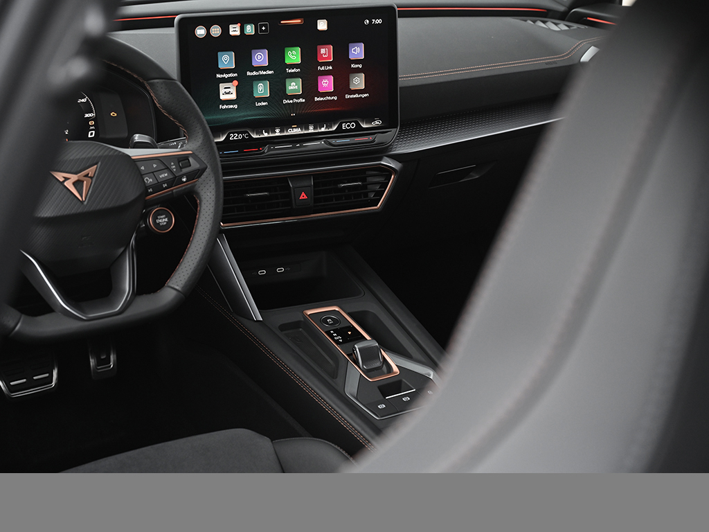 Cupra Formentor 1.5 VZ HYBRID DSG SENNHEISER NAV ACC