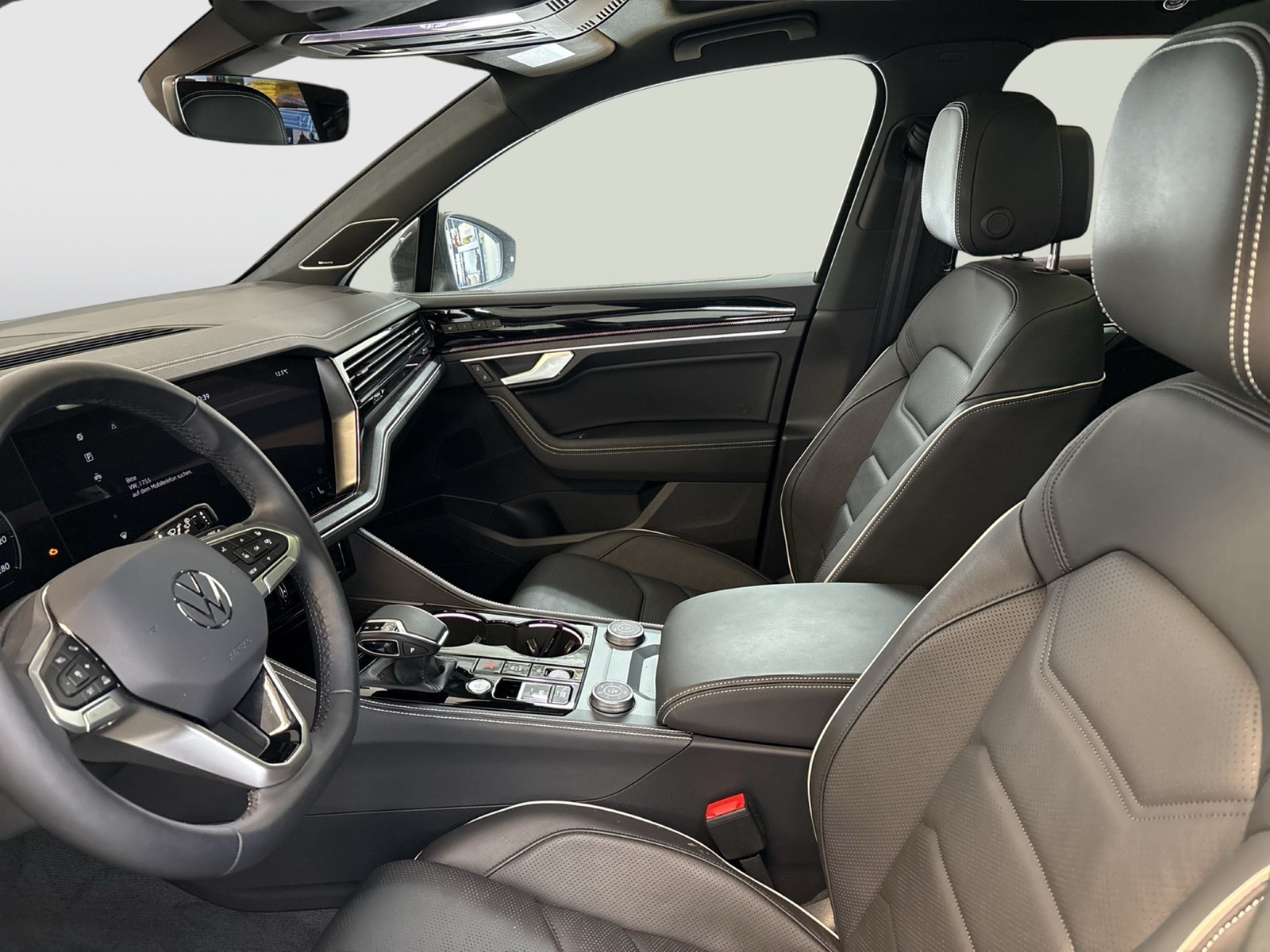 Volkswagen Touareg HYBRID ELEGANCE PANO DYNAUDIO AHK LM21