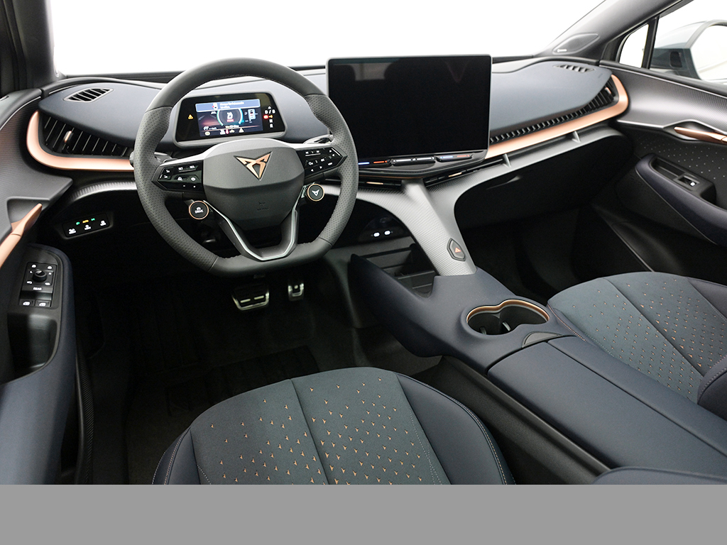 Cupra Tavascan VZ 4DRIVE WÄRMEPUMPE eSITZE PANO 360CAM