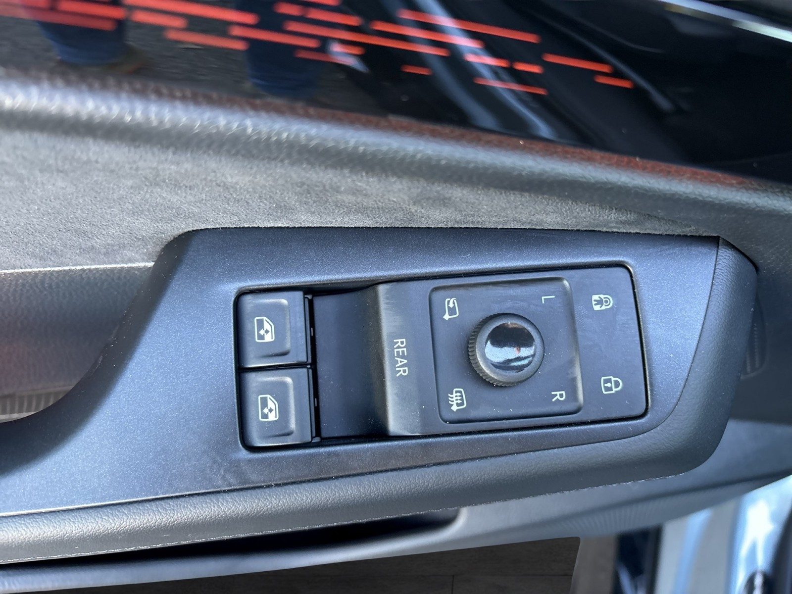 Volkswagen ID.7 Tourer GTX 4X4 WÄRMEPUMPE AHK 360°CAM LM20