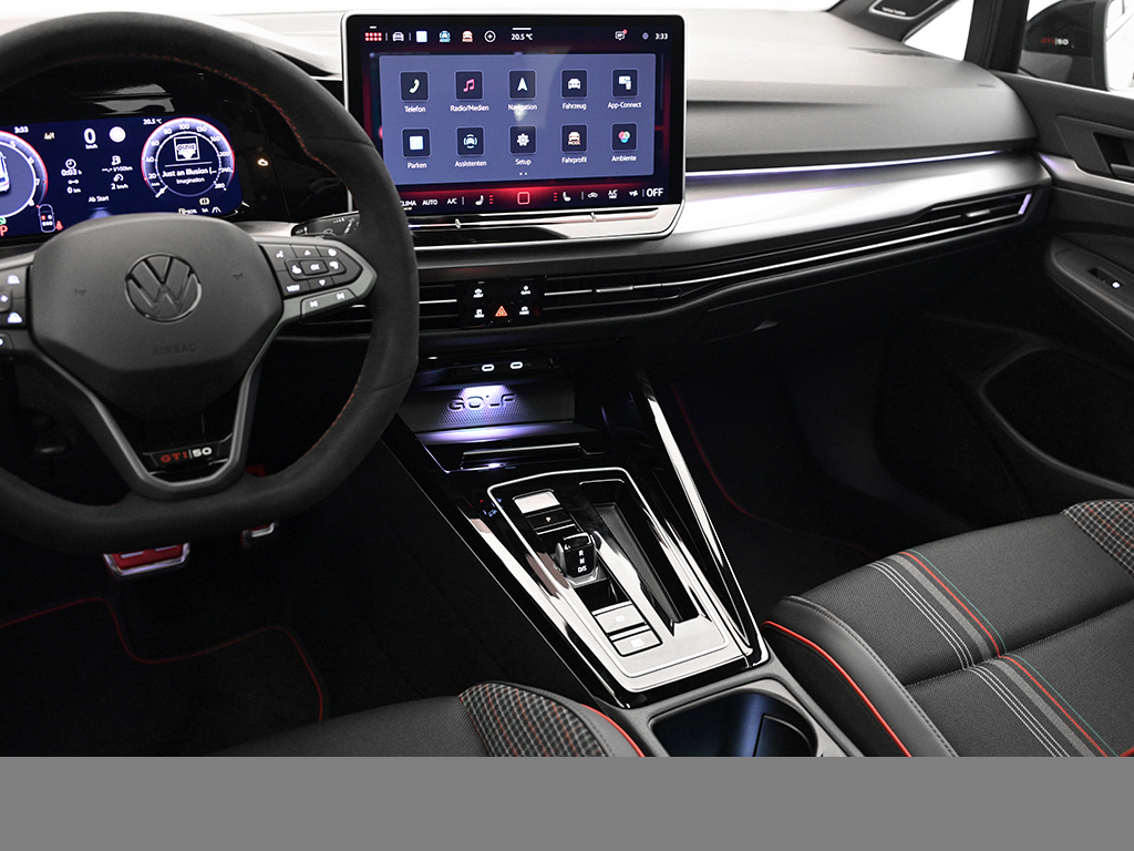 Volkswagen Golf GTI EDITION 50
