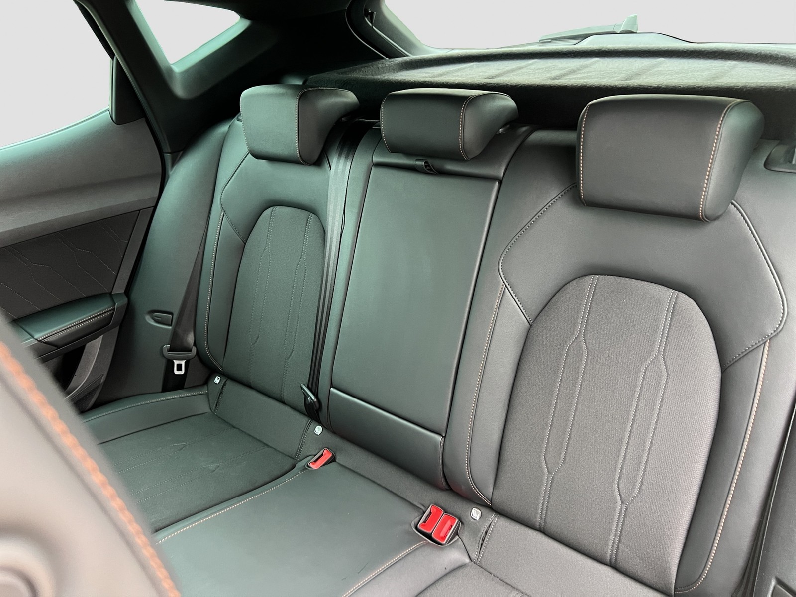 Cupra Formentor 2.0 NEUES MODELL CAM ACC LM18 E-KLAPPE