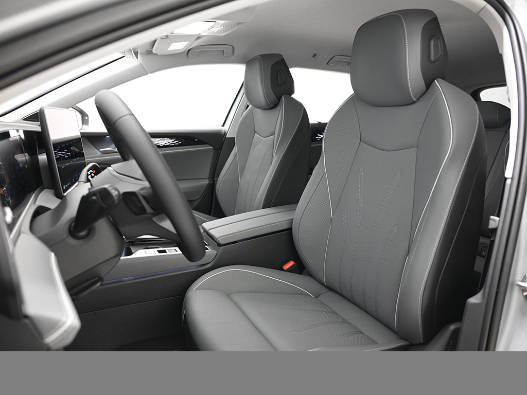 Volkswagen Passat Variant 2.0 ELEGANCE DSG LEDER STANDHZG