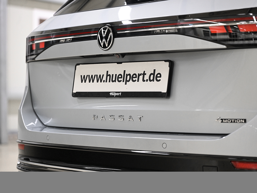 Volkswagen Passat Variant 2.0 ELEGANCE DSG LEDER STANDHZG