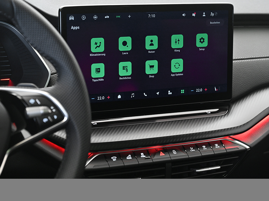 Skoda Octavia Combi 1.5 SPORTLINE DSG HEADUP eSITZE