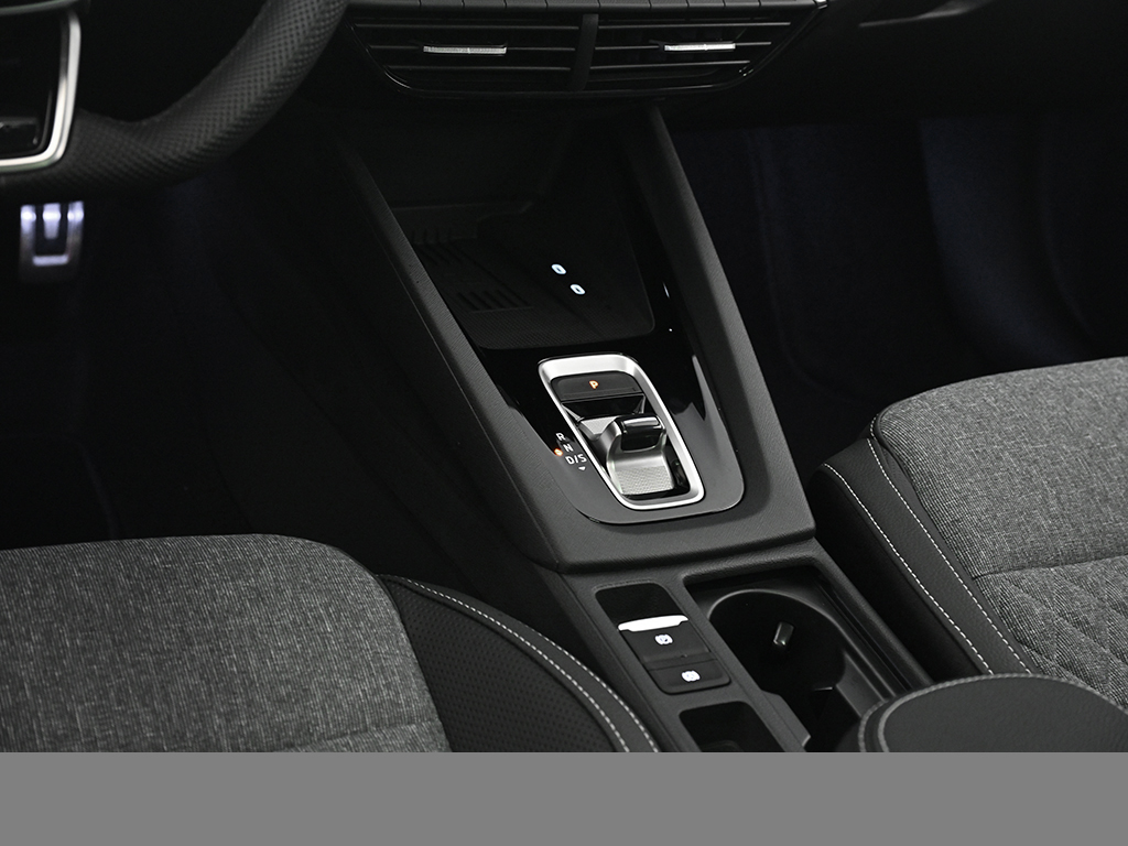 Skoda Octavia Combi 1.5 SPORTLINE DSG HEADUP eSITZE