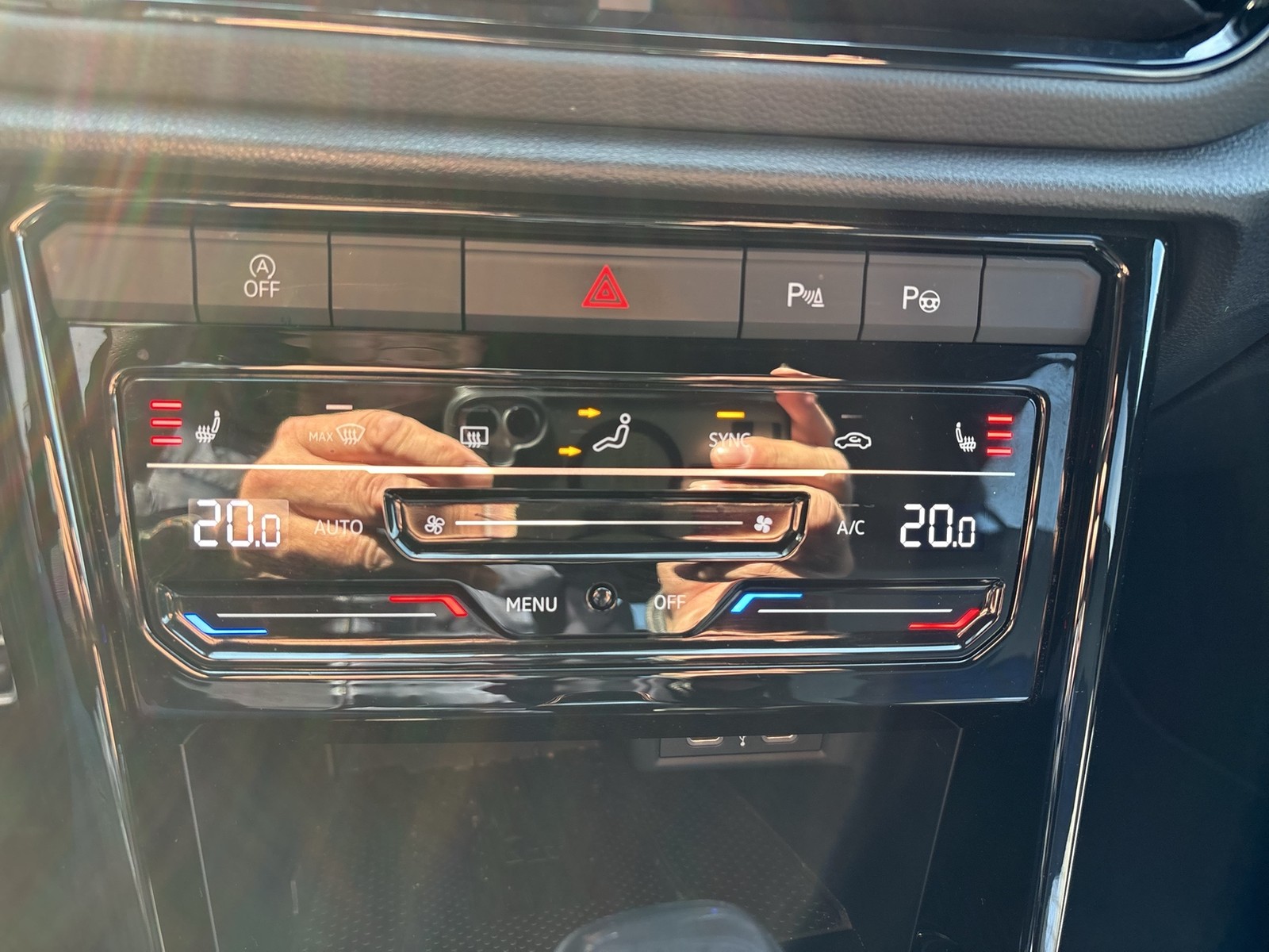 Volkswagen T-Roc 2.0 R BLACK STYLE 4X4 AKRAPOVIC CAM LM19