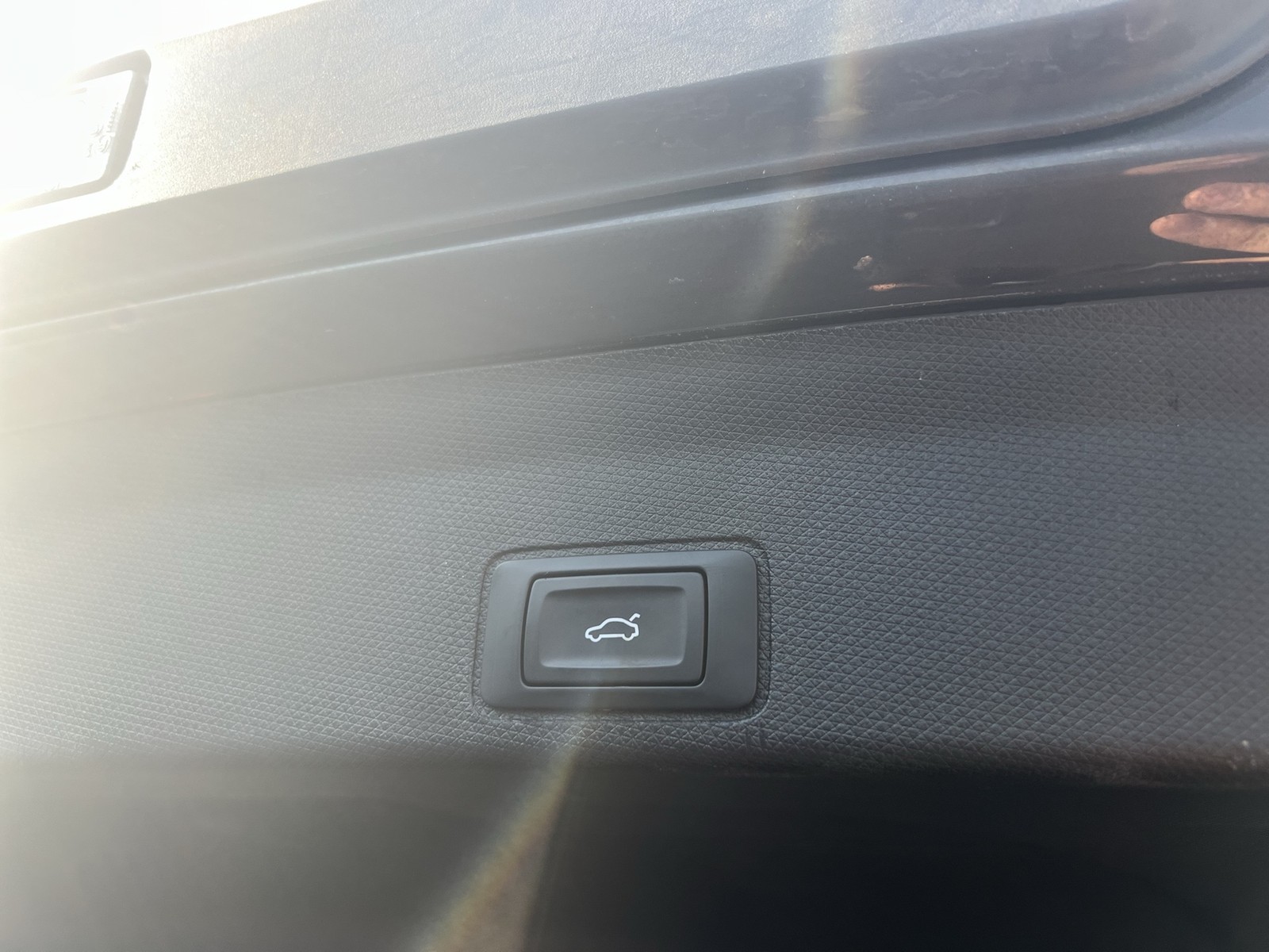 Cupra Terramar 1.5 eTSI 360CAM ACC LM18 HEADUP EKLAPPE