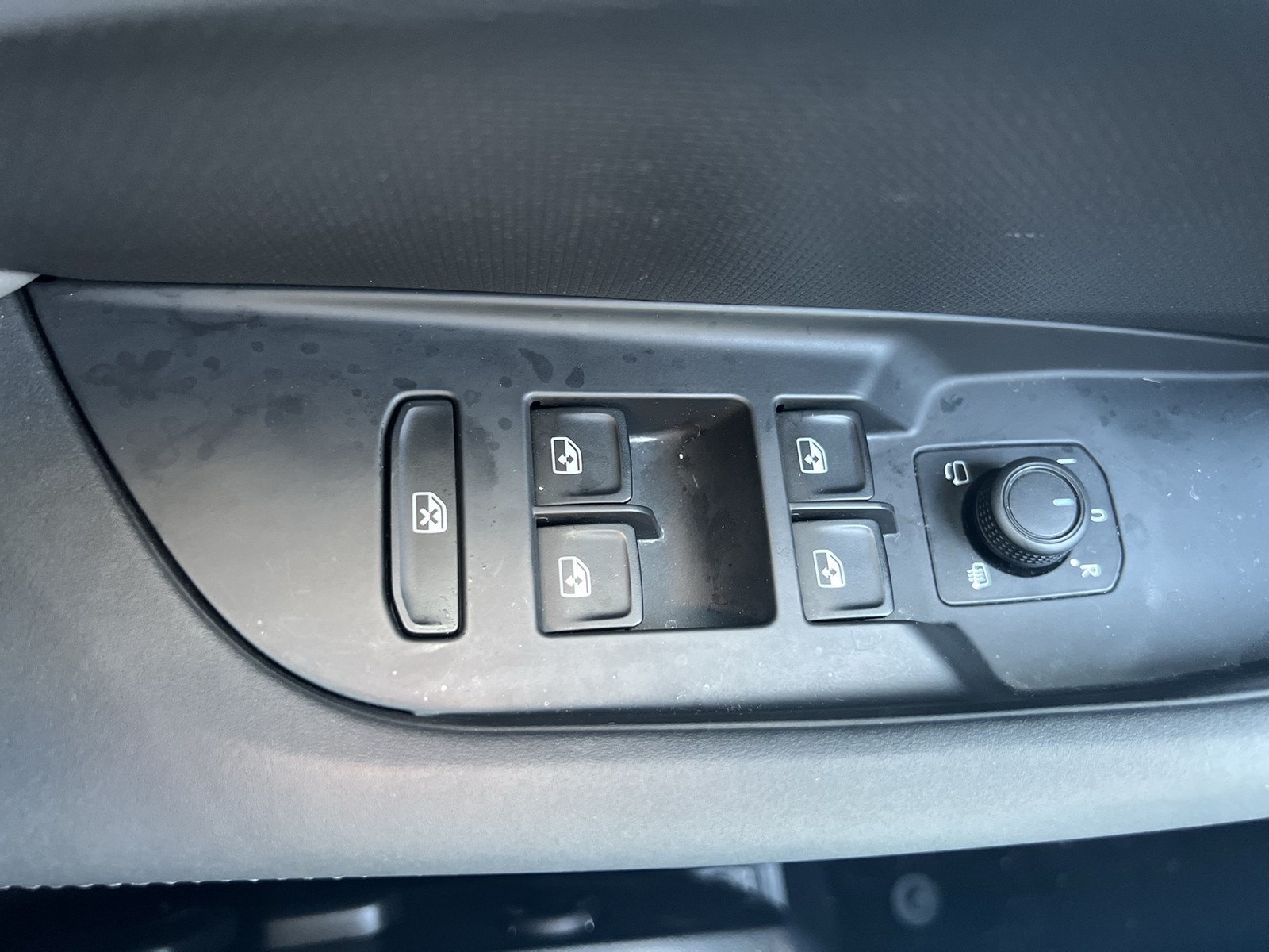 Cupra Terramar 1.5 eTSI 360CAM ACC LM18 HEADUP EKLAPPE