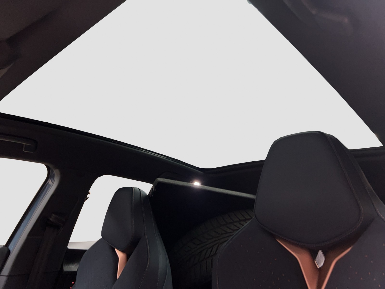 Cupra Tavascan VZ 4X4 WÄRMEPUMPE PANO 360°CAM ACC LM21