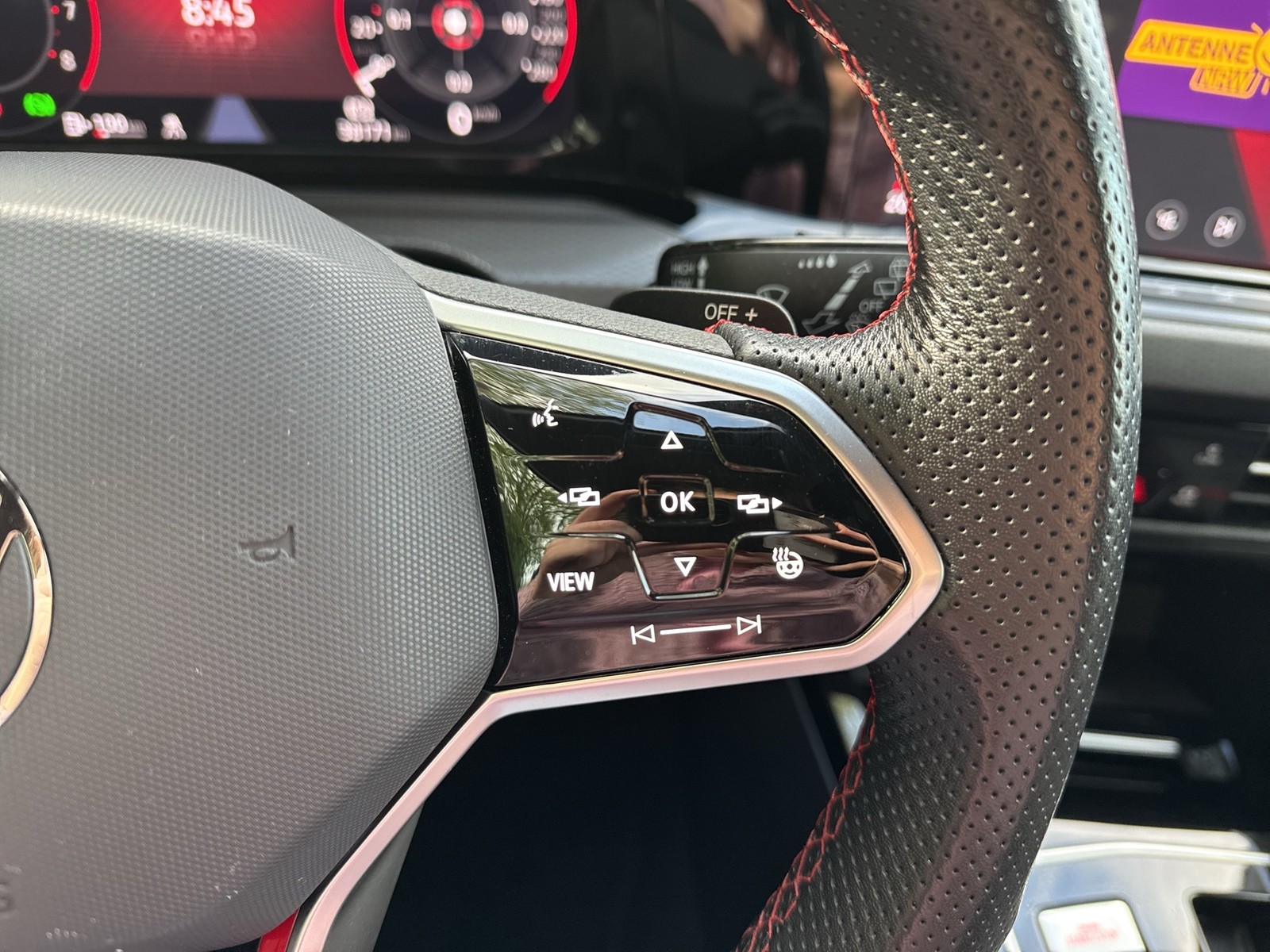 Volkswagen Golf VIII 2.0 GTI CLUBSPORT LM18 CARPLAY LED+