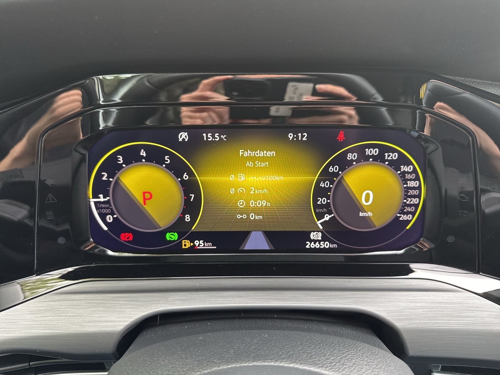 Volkswagen Golf VIII 1.5 eTSI STYLE CAM ACC CARPLAY LED+