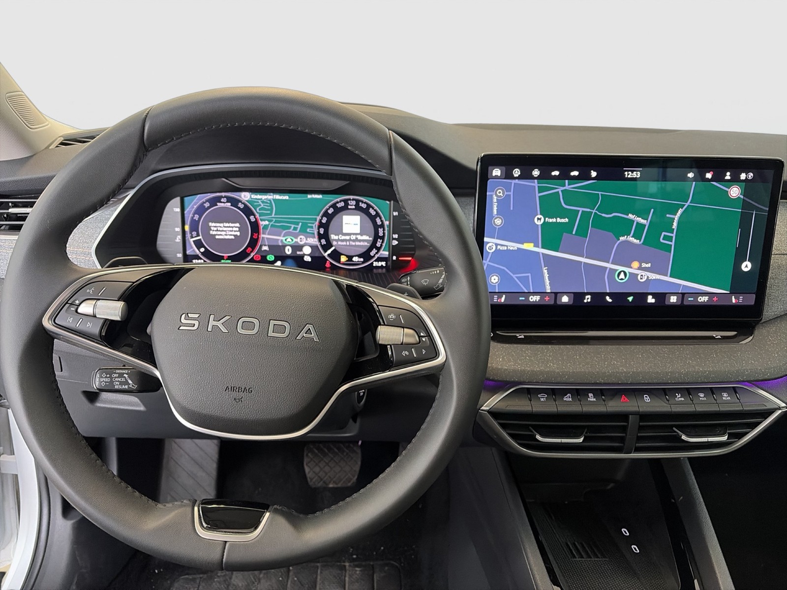 Skoda Octavia Combi 1.5 e-TEC SELECTION CAM ACC HEADUP