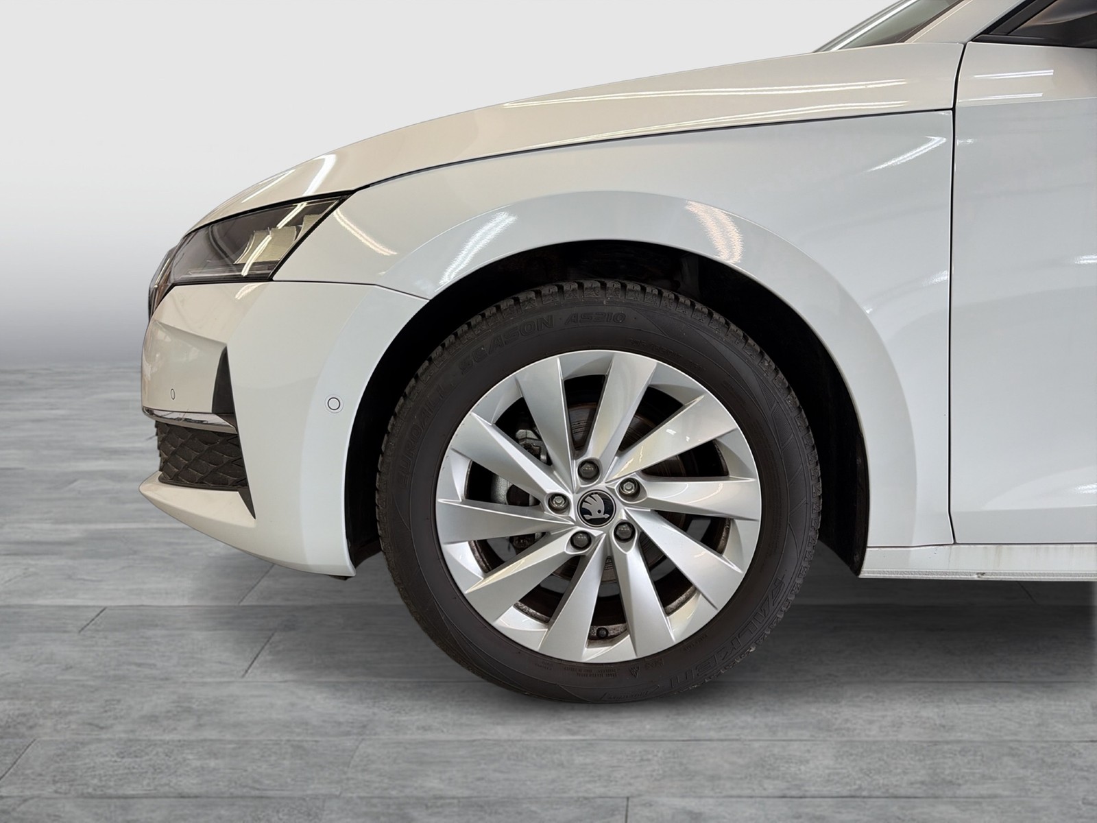 Skoda Octavia Combi 1.5 e-TEC SELECTION CAM ACC HEADUP