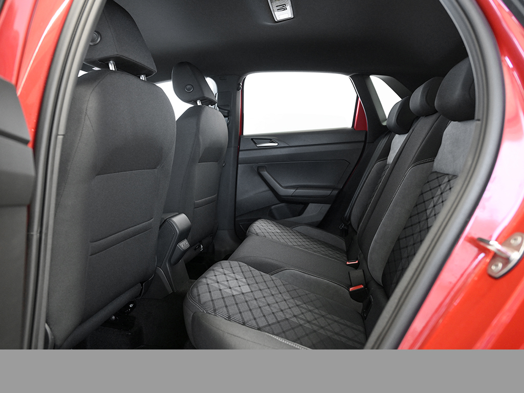 Volkswagen Polo 1.0 R-LINE DSG NAVI CAM MATRIXLED LM17