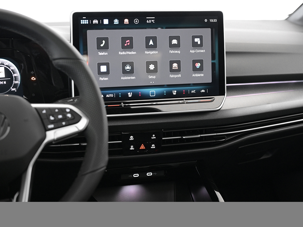 Volkswagen Golf Variant 2.0 R-LINE DSG LEDER PANO AHK LM18