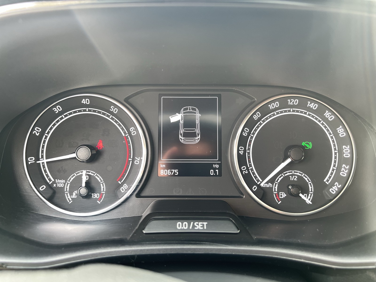 Skoda Fabia 1.5 CAM CARPLAY SITZHEIZ. ALU TEMPOMAT LED