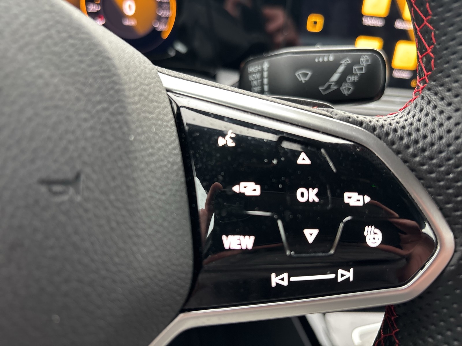 Volkswagen Golf VIII 2.0 GTI BLACK STYLE H.KARDON STANDHZG 19Z