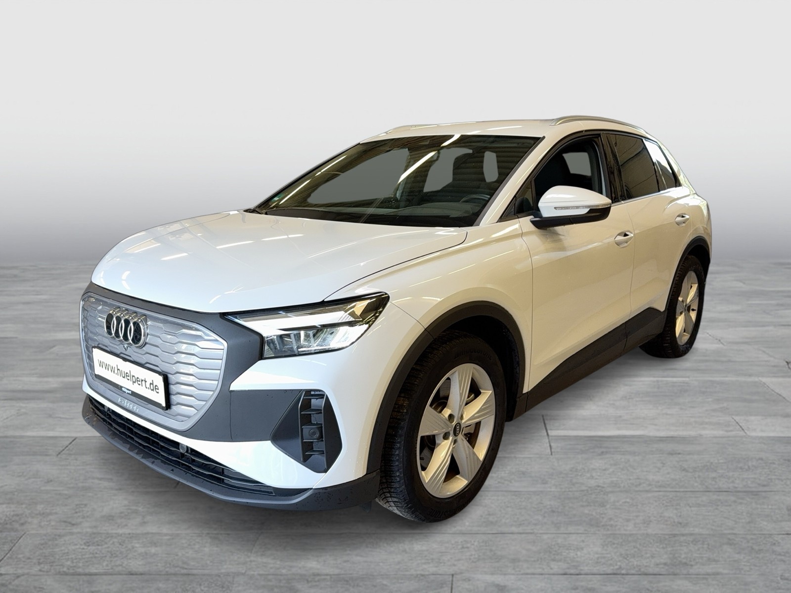 Audi Q4 e-tron 40 WÄRMEPUMPE KAMERA ACC ALU19 HEADUP