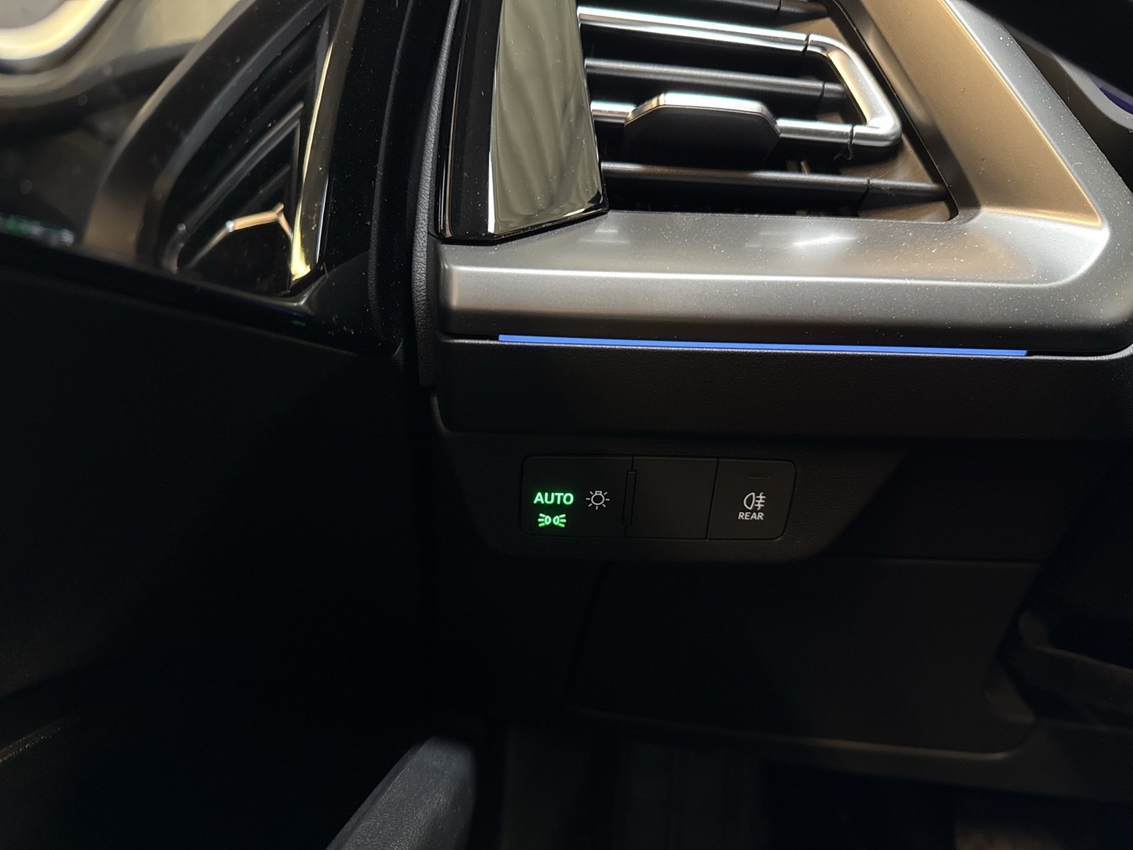 Audi Q4 e-tron 40 WÄRMEPUMPE KAMERA ACC ALU19 HEADUP