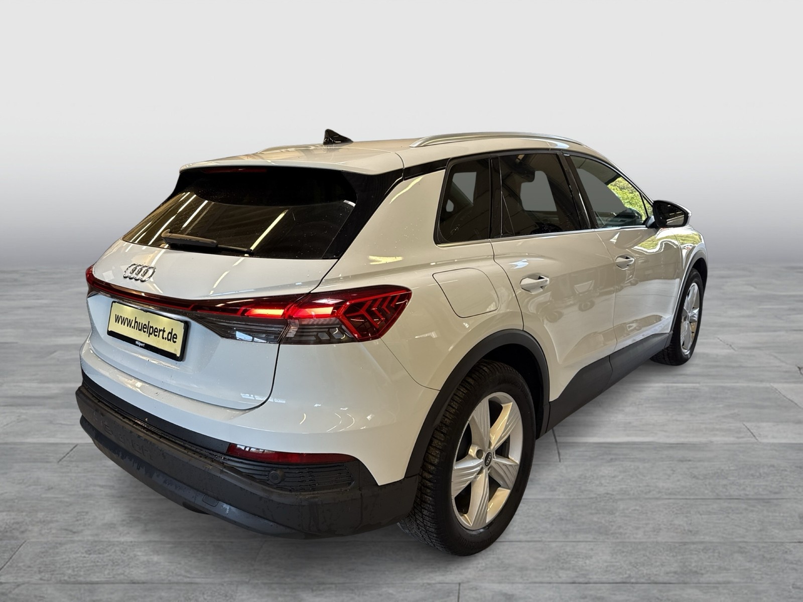 Audi Q4 e-tron 40 WÄRMEPUMPE KAMERA ACC ALU19 HEADUP
