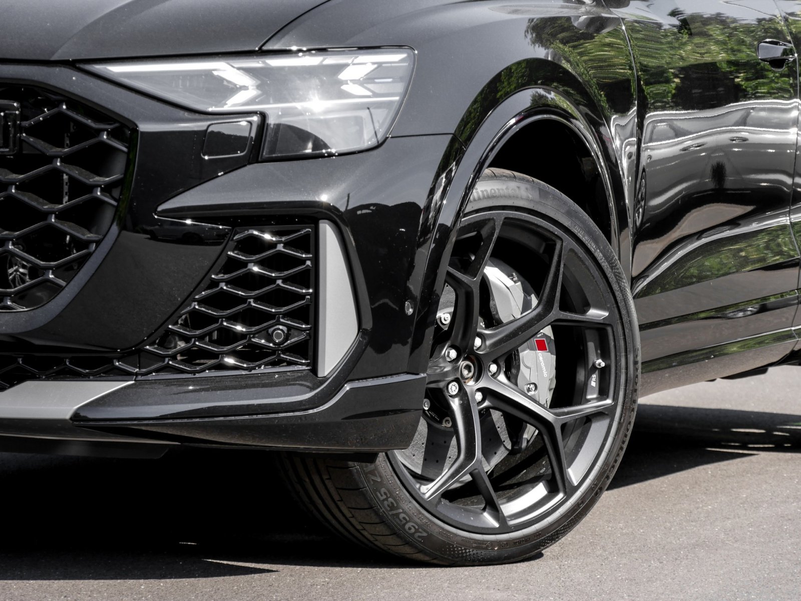 Audi RSQ8 performance tiptronic Pano+Carbon+B&O+Massage+AHK+Laser+