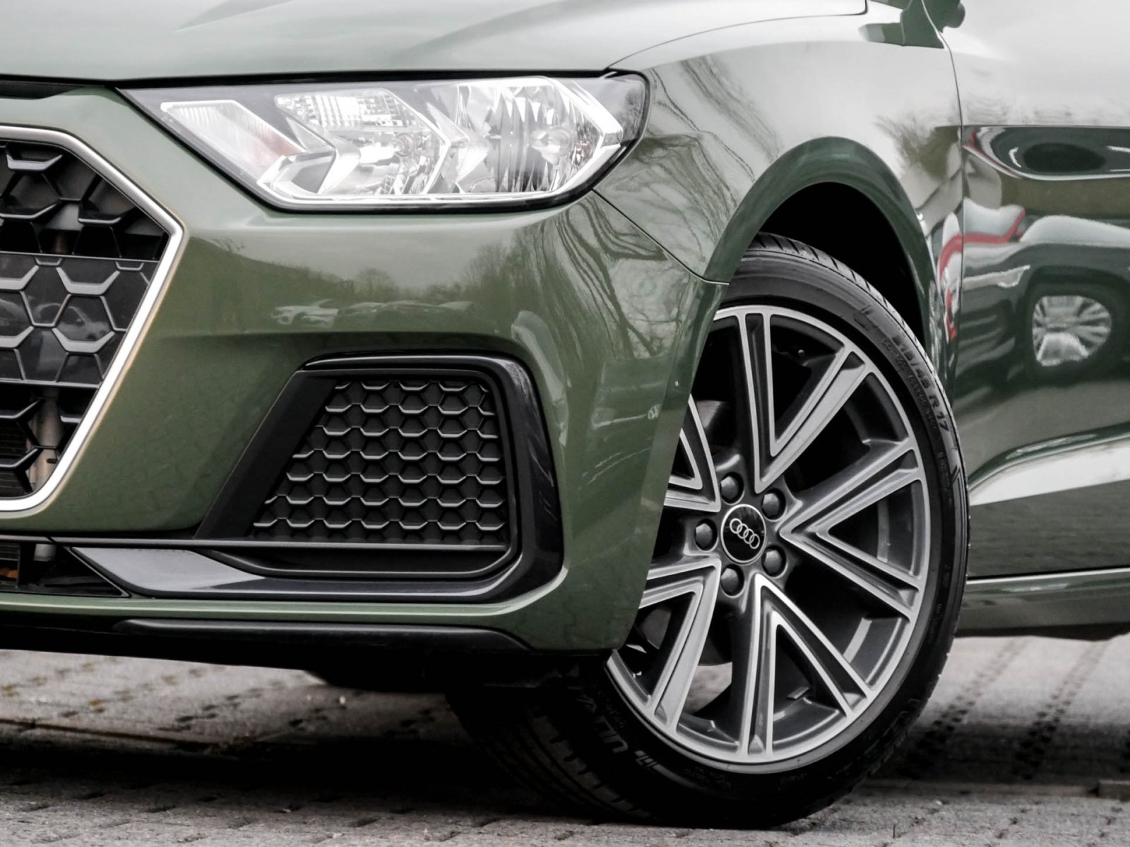 Audi A1 Sportback 30 advanced LM17 NAVI+ SITZHEIZUNG