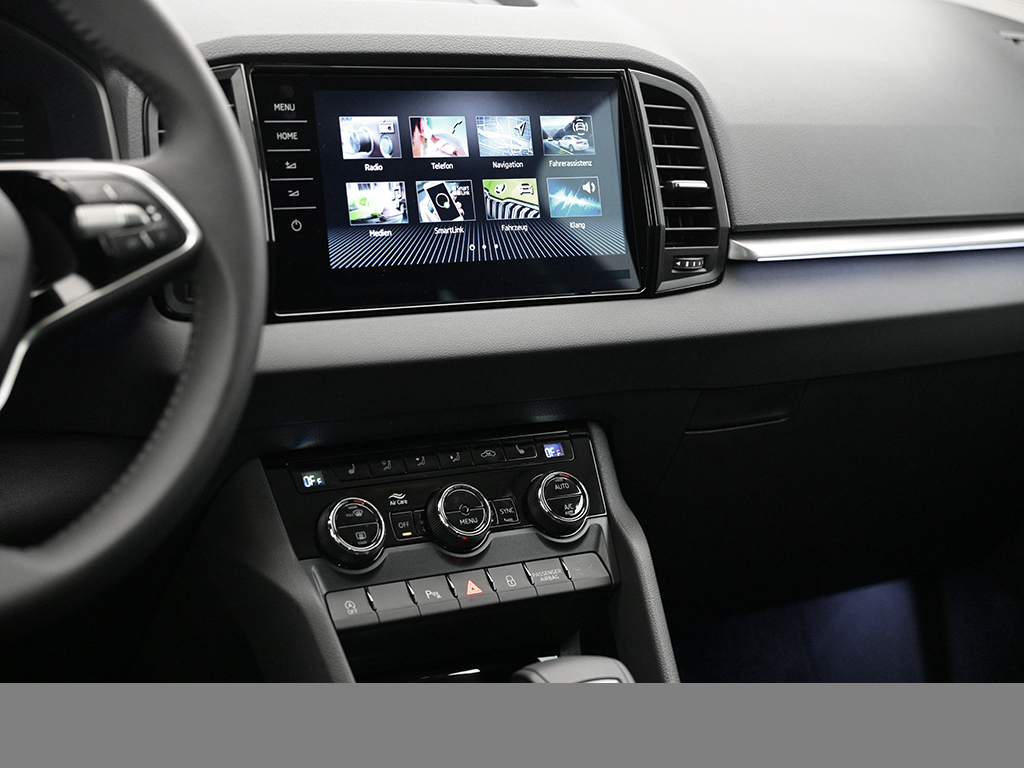 Skoda Karoq 1.5TSI DSG Balance NAV AHK ACC RFK SHZ