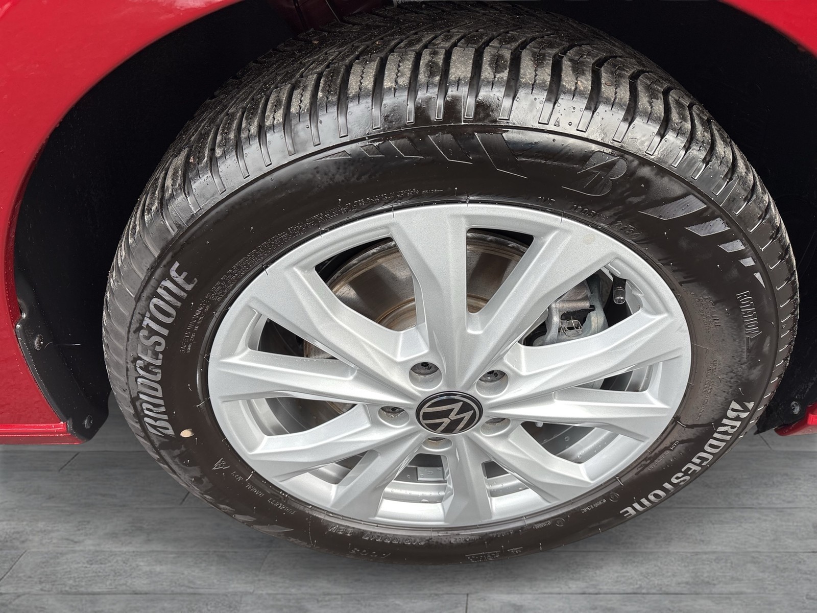 Volkswagen Caddy 2.0 LIFE CAM LM17 NAVI CARPLAY SITZHEIZUNG