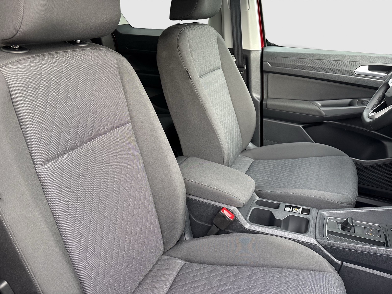 Volkswagen Caddy 2.0 LIFE CAM LM17 NAVI CARPLAY SITZHEIZUNG