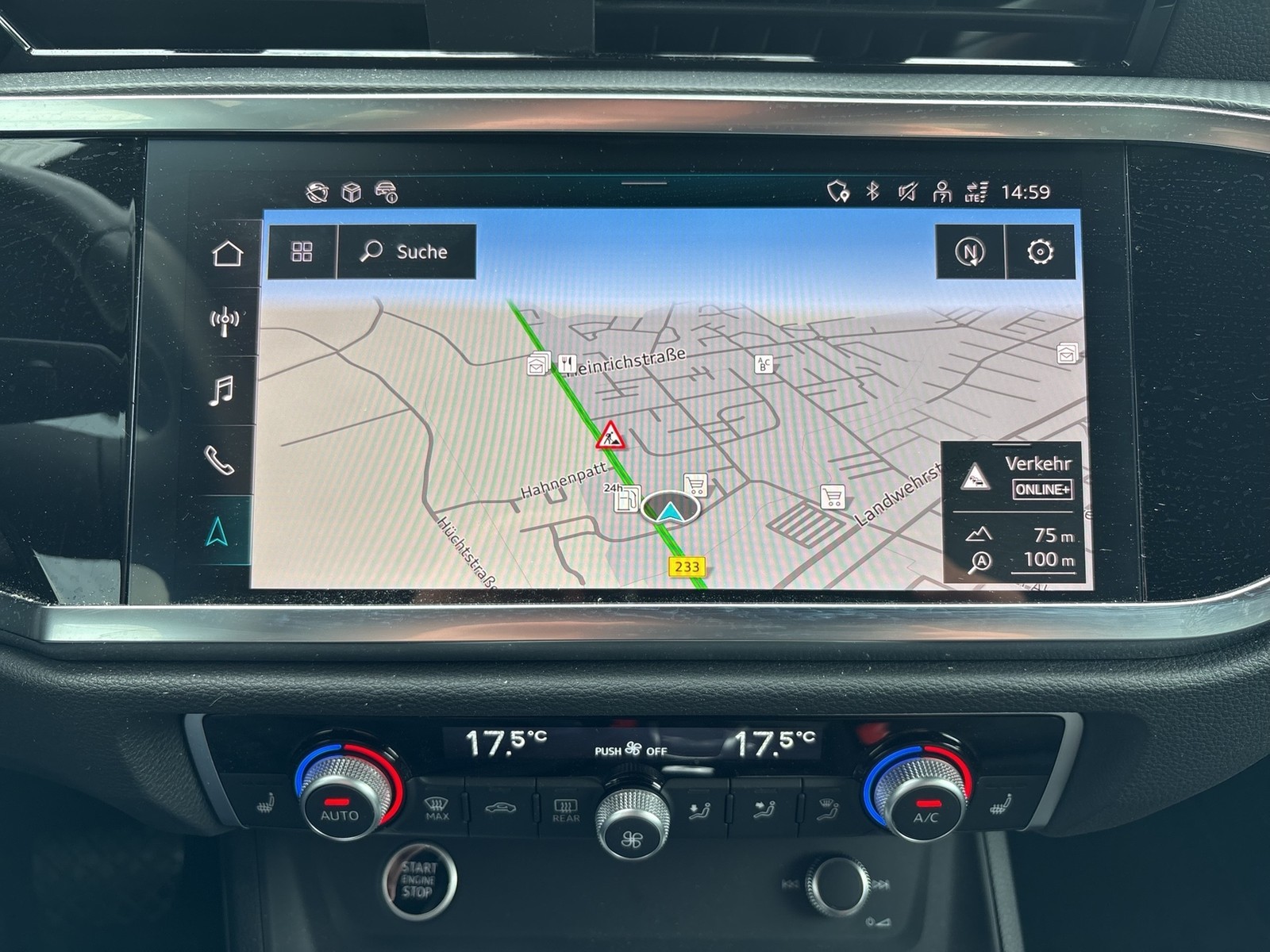 Audi Q3 45 quattro advanced BLACKPAK AHK CAM ACC LM20