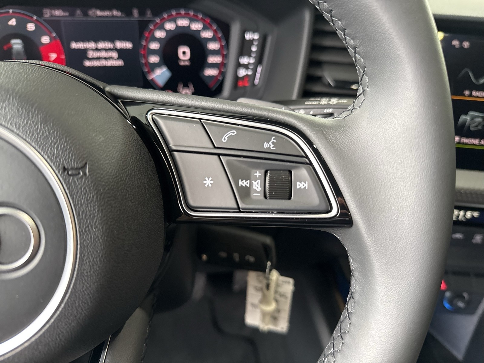 Audi A1 Sportback 40 S LINE ACC LM17 NAVI+ LED SITZHZ