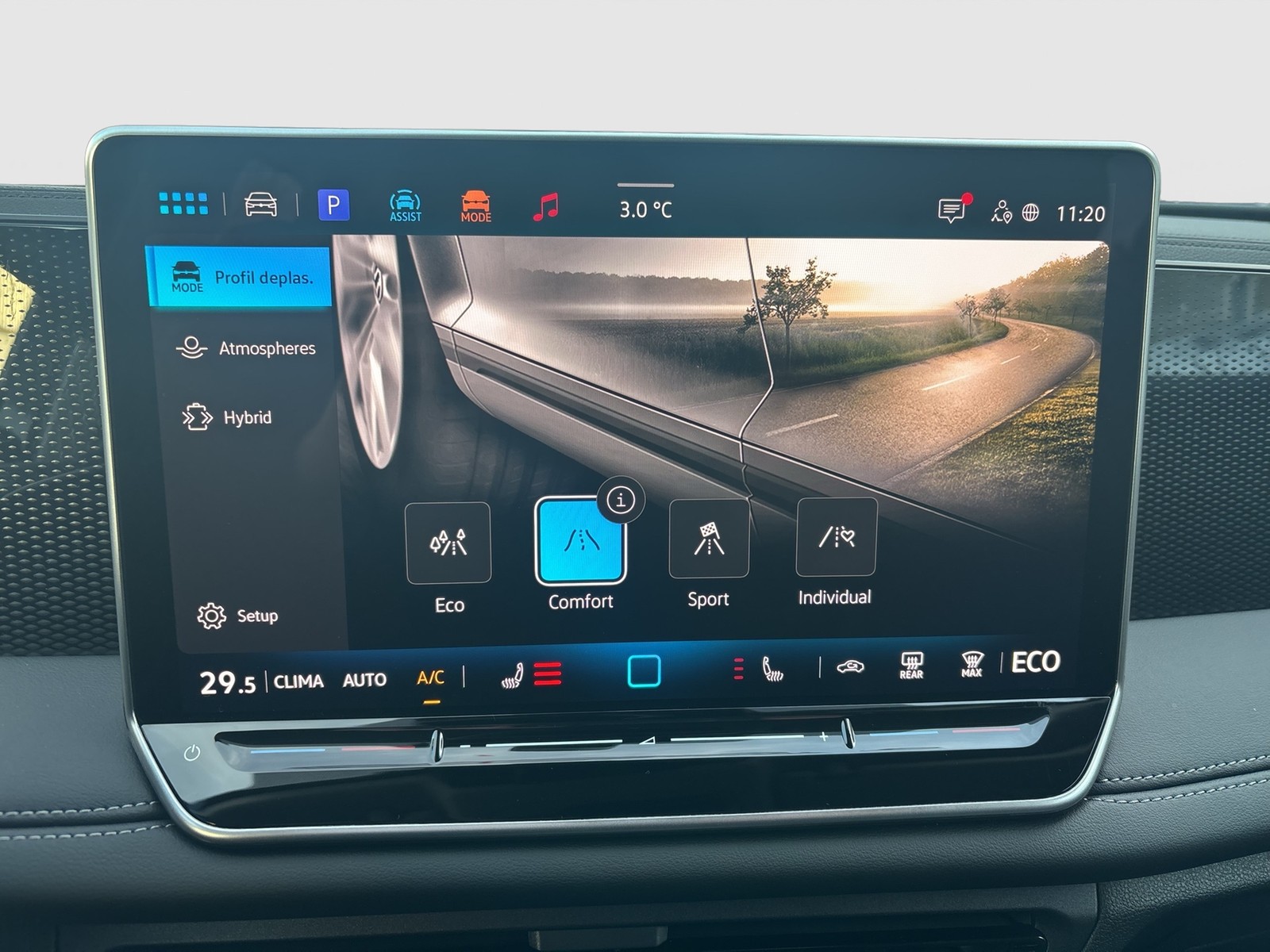 Volkswagen Tiguan 1.5 HYBRID LIFE NEUES MODELL CAM ACC LM18