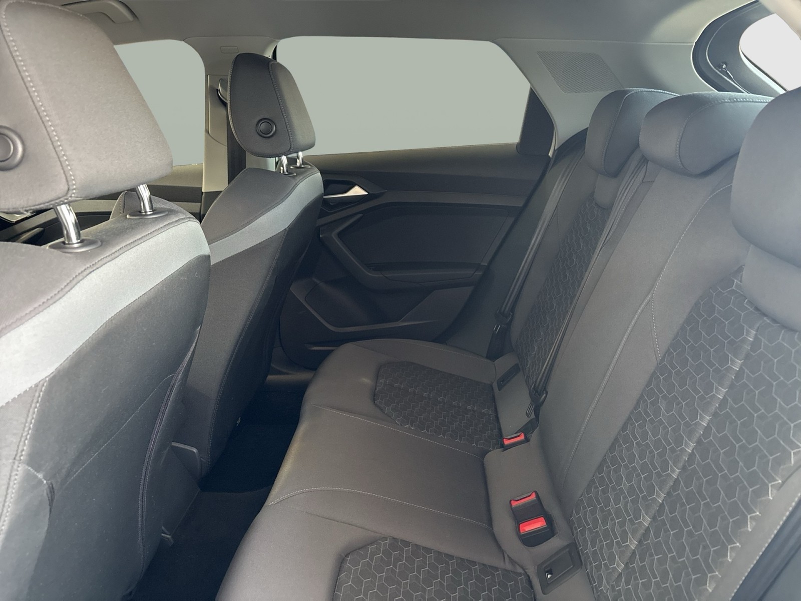 Audi A1 Sportback 30 S LINE CARPLAY ALU SITZHEIZUNG