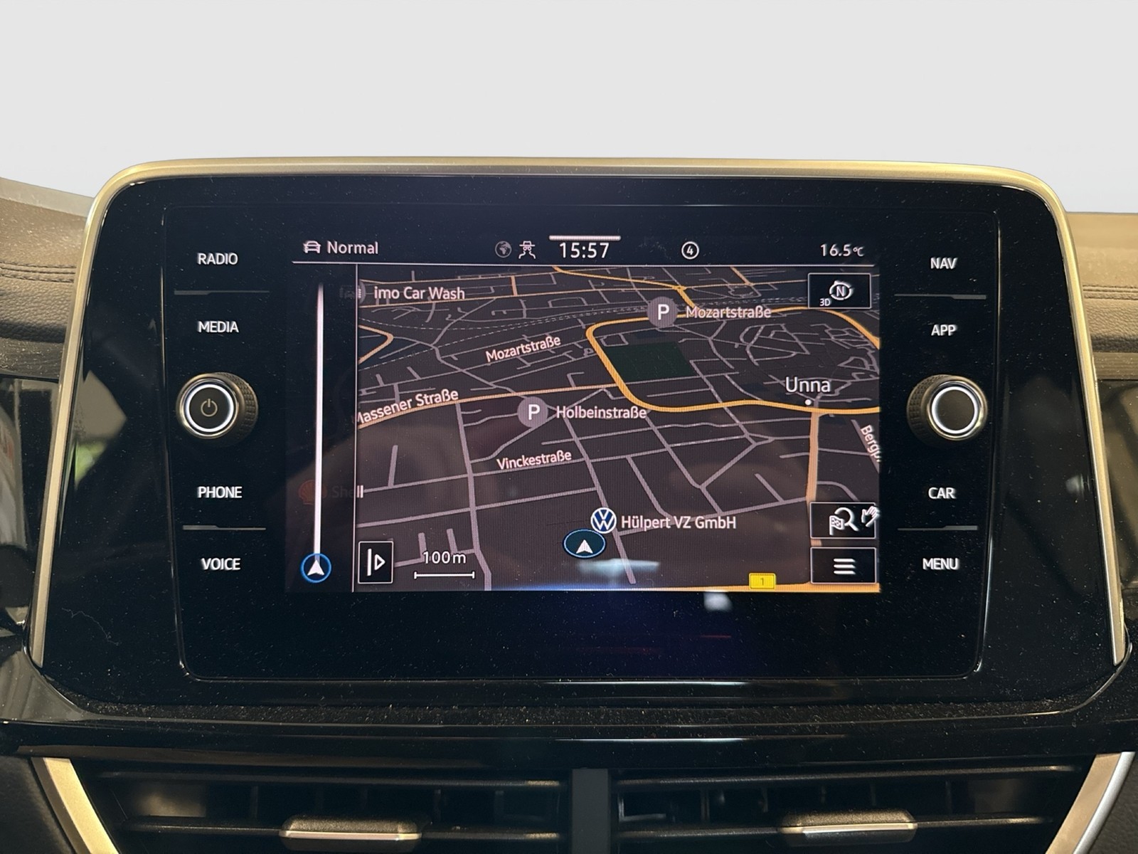Volkswagen T-Roc 1.5 R-LINE AHK CAM ACC LM18 E-KLAPPE NAVI
