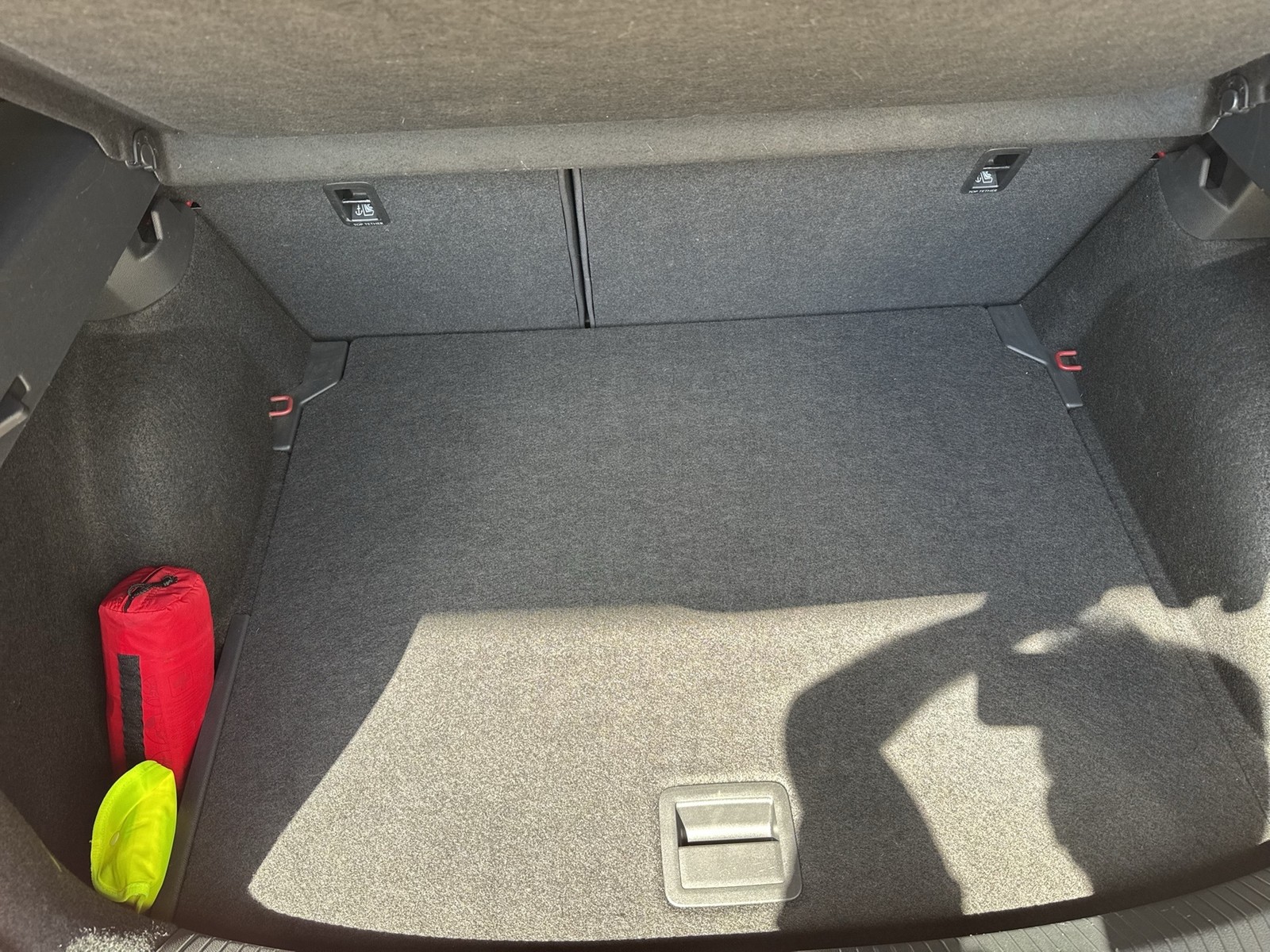 Volkswagen Taigo 1.5 R-LINE ALU17" MATRIX NAVI CARPLAY AHK